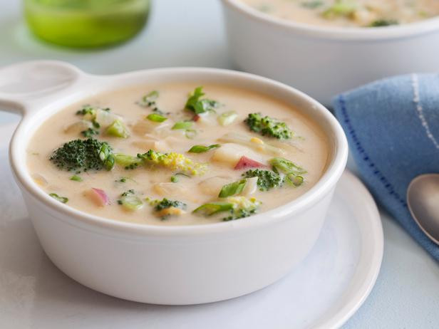 Healthy Broccoli Cheddar Soup
 How to Make A Healthier Soup