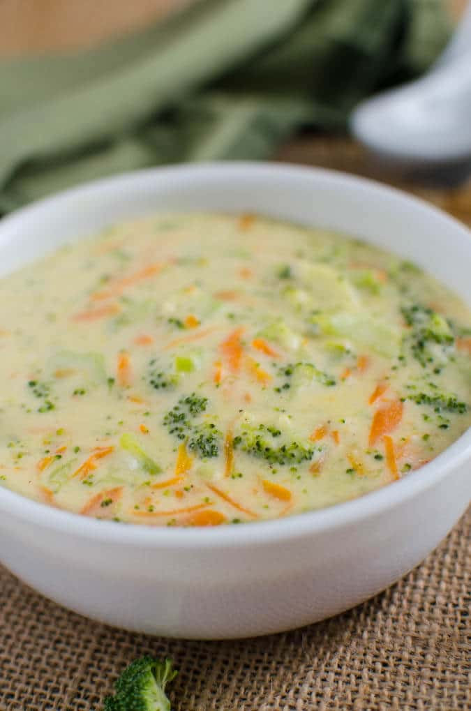 Healthy Broccoli Cheddar Soup
 A Must Try Creamy Dreamy & Healthy Broccoli Soup