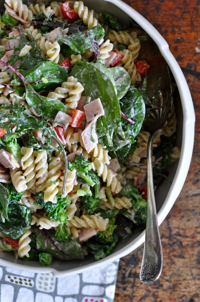 Healthy Broccoli Pasta Salad
 Ham and Broccoli Pasta Salad with Creamy Yogurt Dressing