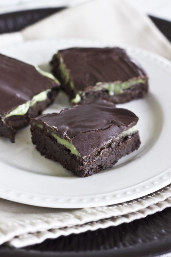 Healthy Brownies With Applesauce
 These chocolate and mint brownies contain some “popular
