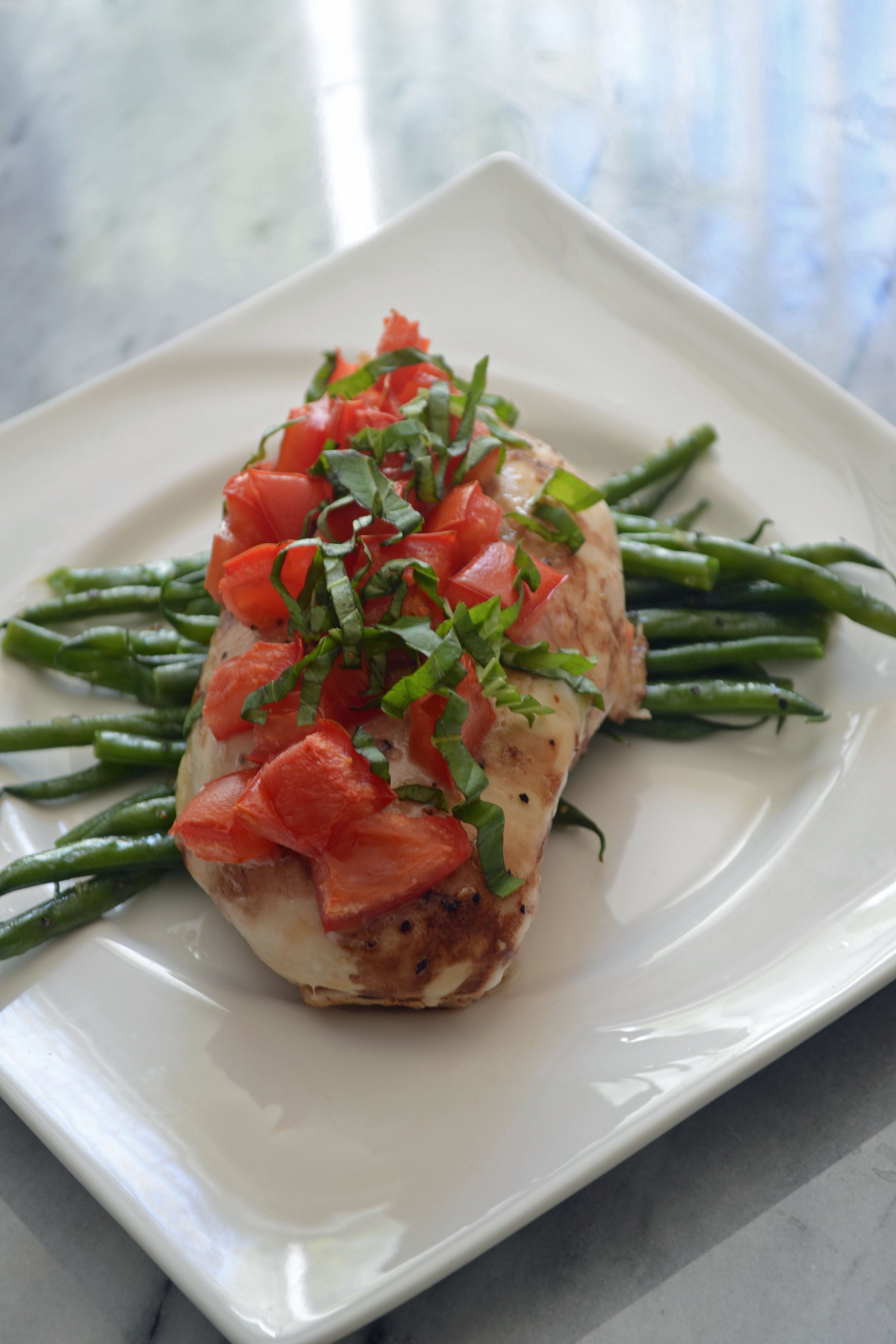 Healthy Bruschetta Chicken
 Baked Bruschetta Chicken