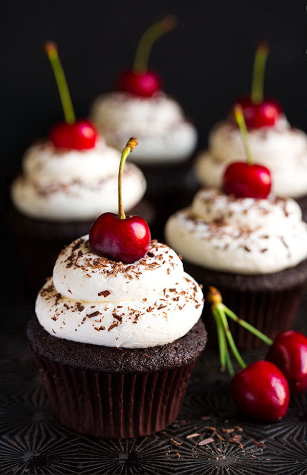 Healthy Cherry Dessert
 Chocolate Cupcake & Cherry Pie Filling – Healthy & Easy