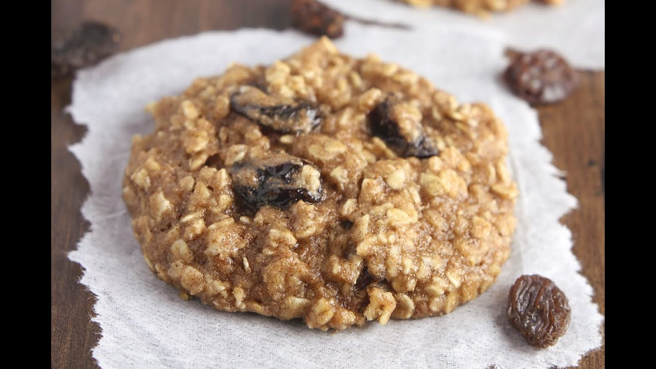 Healthy Chewy Oatmeal Raisin Cookies
 The Ultimate Healthy Soft & Chewy Oatmeal Raisin Cookies