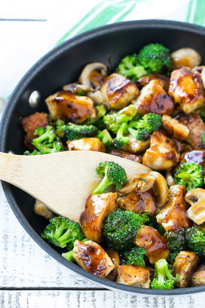 Healthy Chicken And Broccoli Stir Fry
 Chicken and Broccoli Stir Fry Dinner at the Zoo