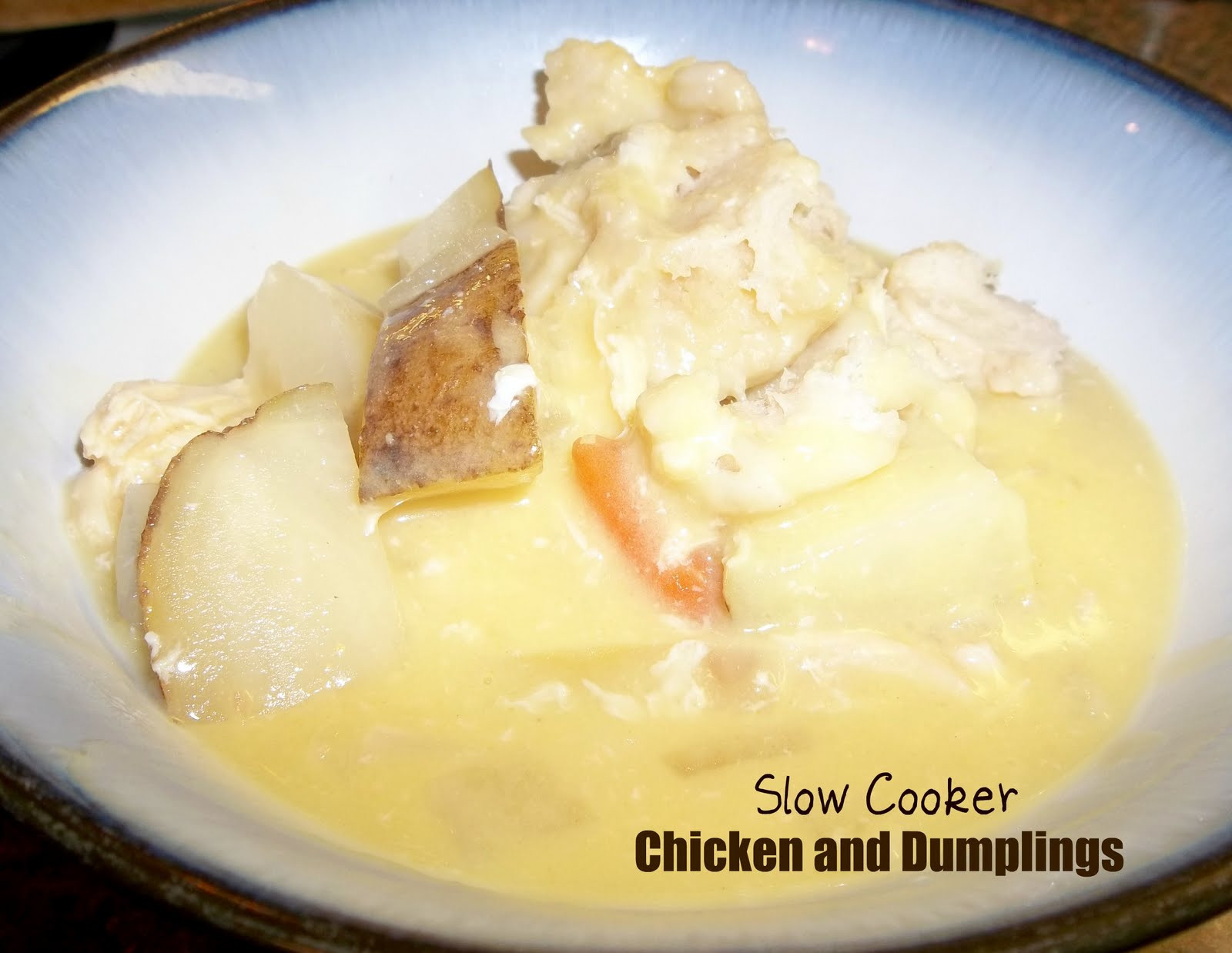 Healthy Chicken And Dumplings Slow Cooker
 Healthy Meals Monday Slow Cooker Chicken and Dumplings