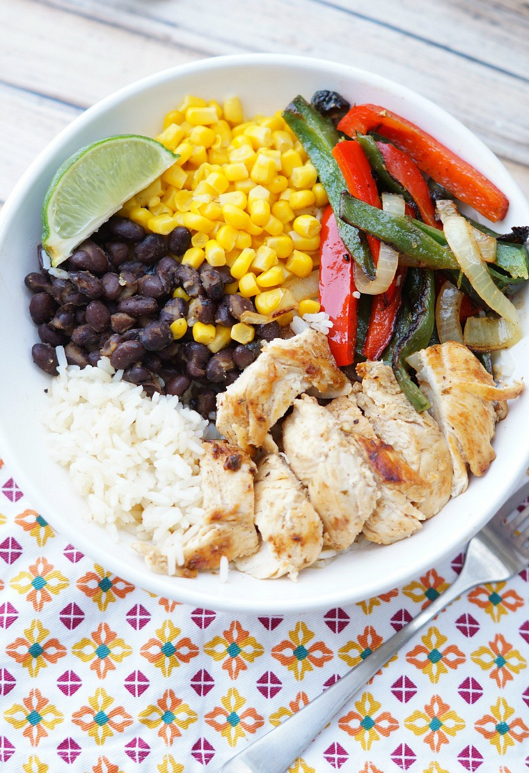 Healthy Chicken Bowl Recipes
 Chicken Fajita Rice Bowls