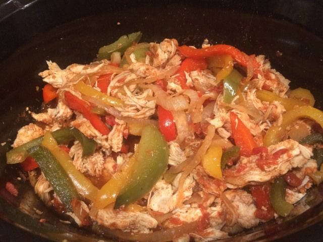 Healthy Chicken Fajita Casserole
 21 Day Fix Crockpot Chicken Fajitas