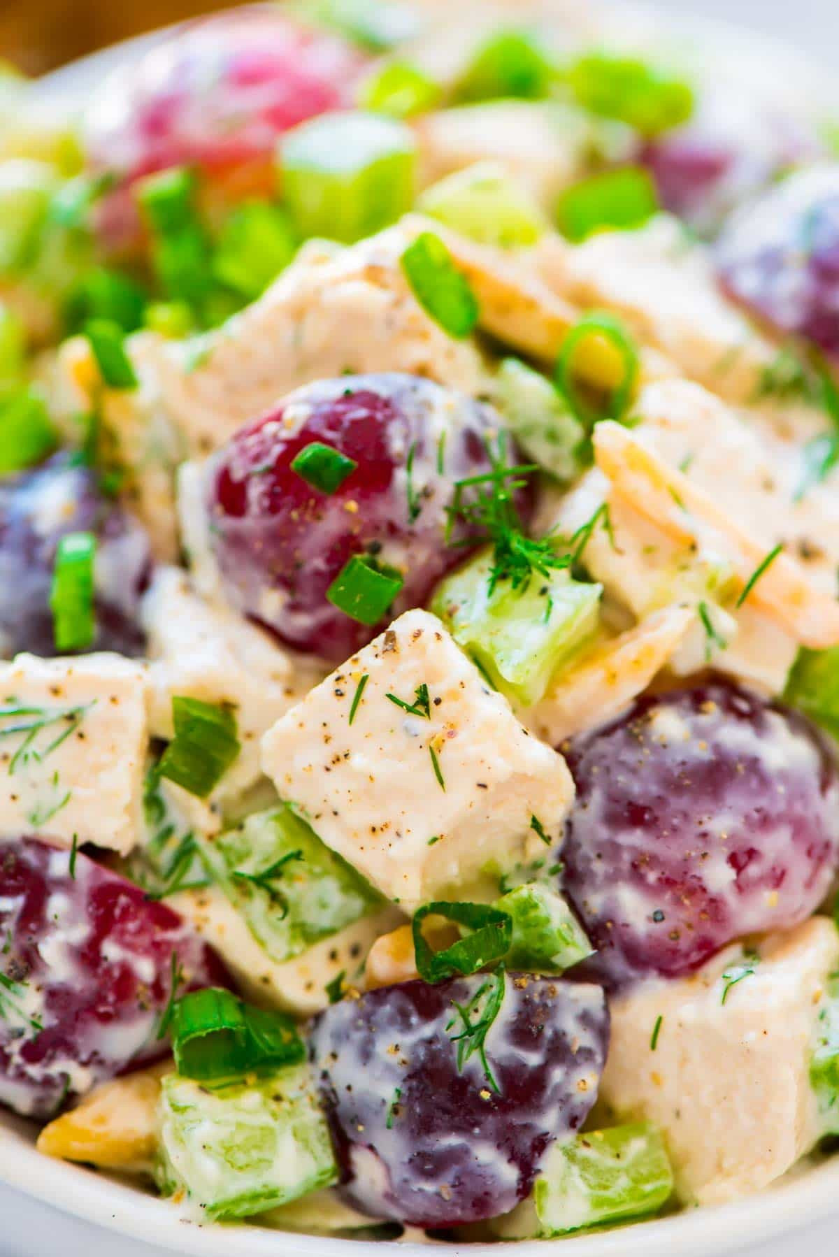 Healthy Chicken Salad With Grapes
 Greek Yogurt Chicken Salad with Dill