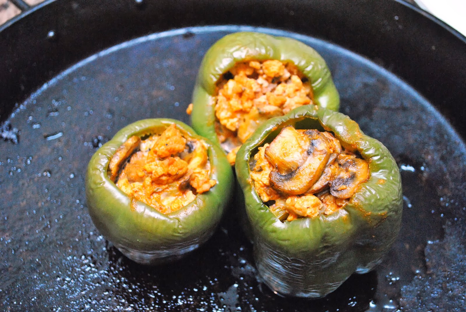 Healthy Chicken Stuffed Bell Peppers
 buffalo chicken stuffed peppers healthy