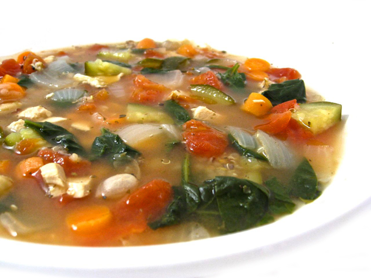 Healthy Chicken Vegetable Soup
 Deliciously Healthy Chicken Ve able and Quinoa Soup