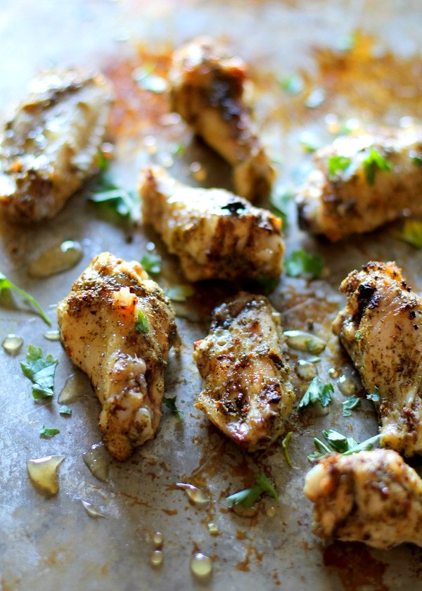 Healthy Chicken Wings
 Easy 3 Ingre nt Chicken Wings with Herbs and Honey The