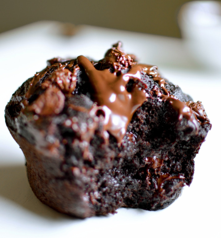 Healthy Chocolate Banana Muffins
 Yammie s Noshery Healthy 100 Calorie Double Fudge Banana