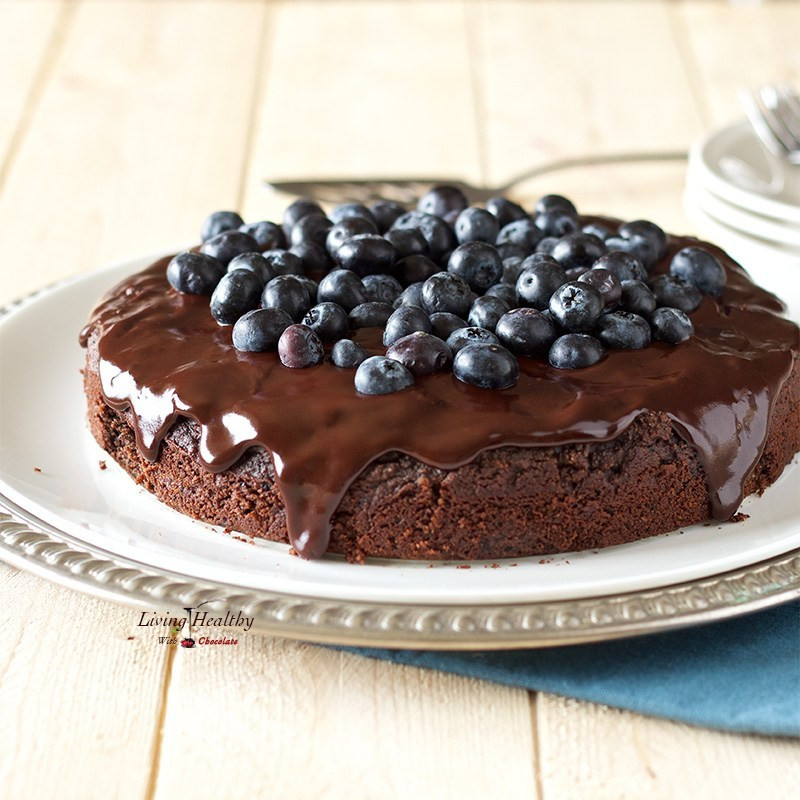 Healthy Chocolate Cake
 Blueberry Chocolate Cake gluten free dairy free Paleo