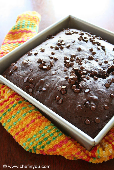 Healthy Chocolate Cake With Applesauce
 Double Chocolate Banana Cake Recipe