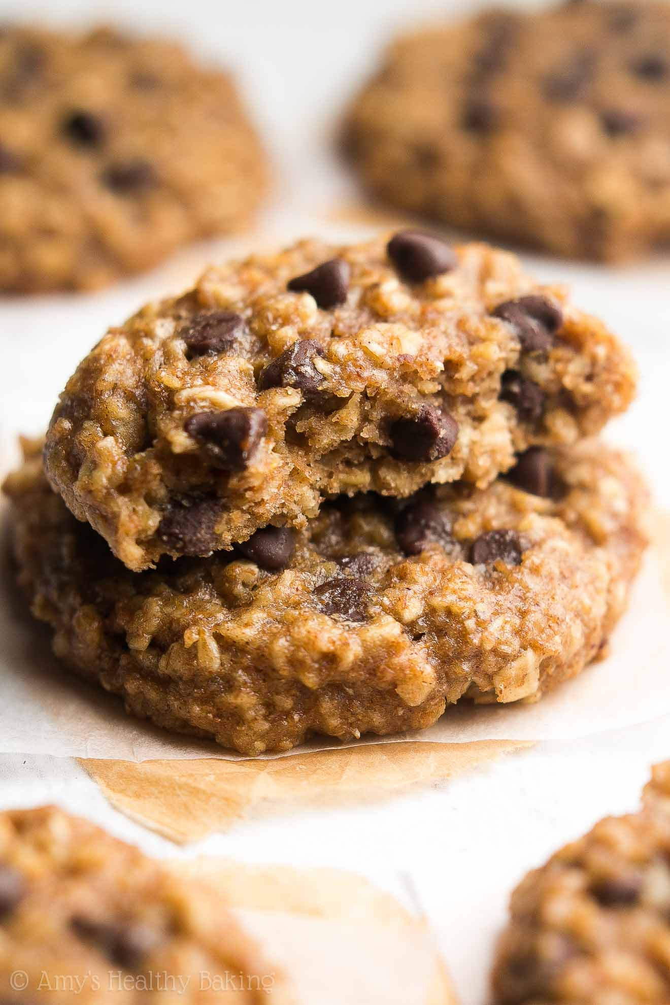 Healthy Chocolate Chip Oatmeal Cookies
 Chocolate Chip Eggnog Oatmeal Cookies