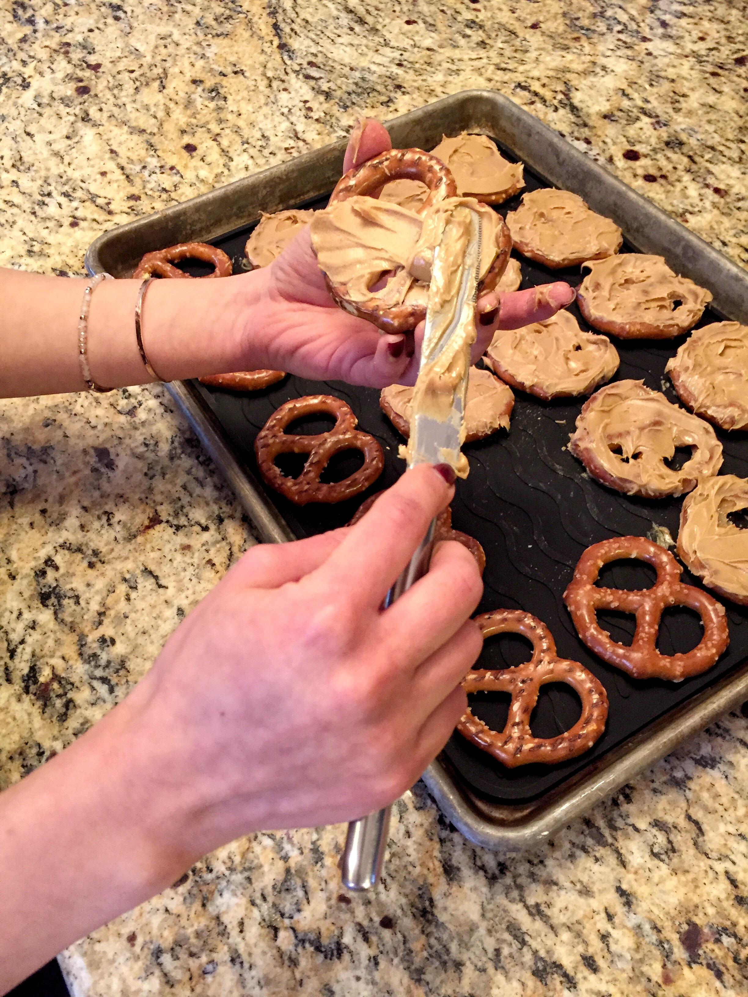 Healthy Chocolate Covered Pretzels
 Peanut Butter Chocolate Covered Pretzels Mint Mo