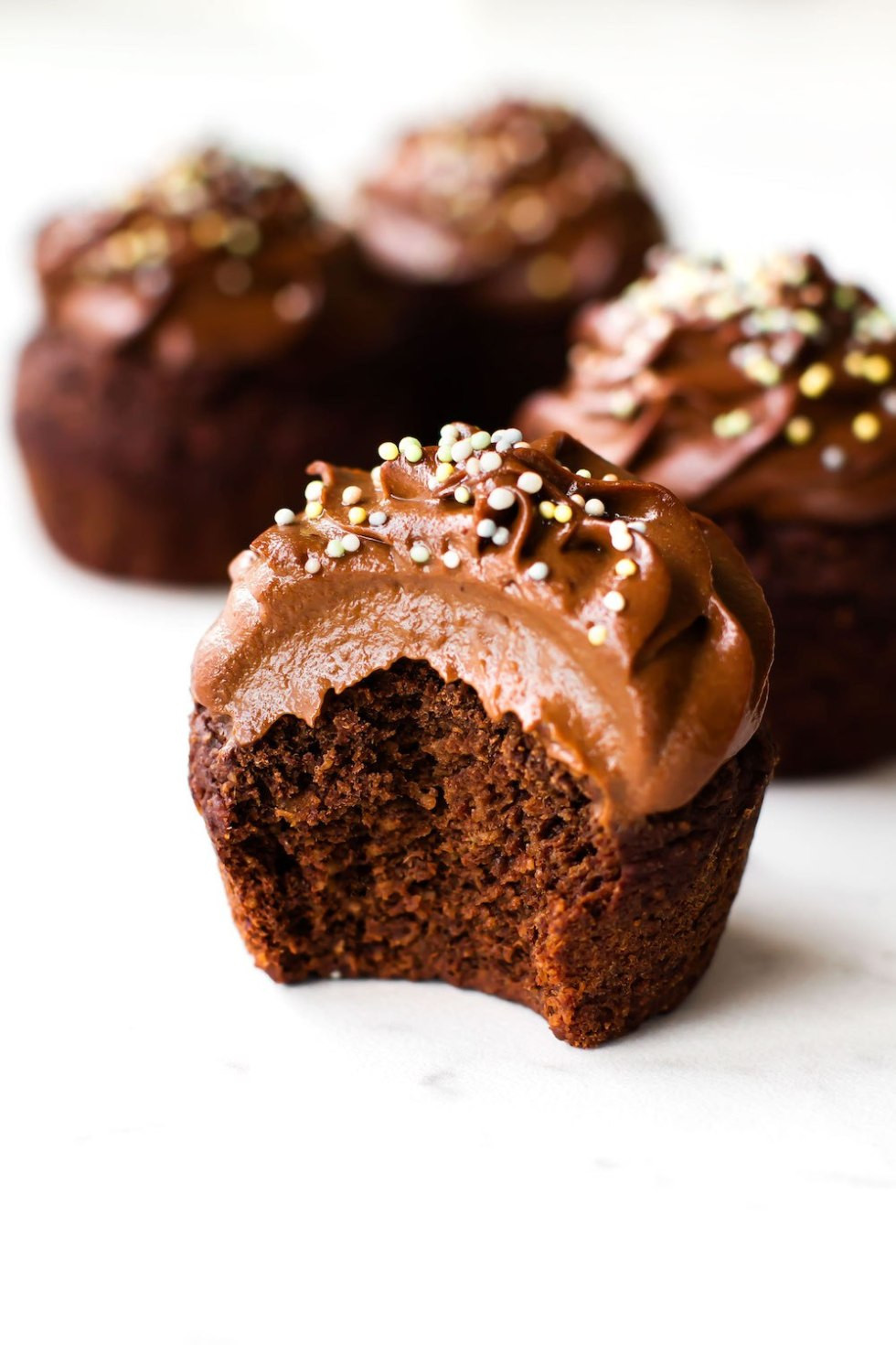 Healthy Chocolate Cupcakes
 The BEST Healthy Chocolate Cupcakes