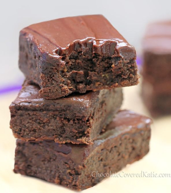 Healthy Chocolate Desserts Under 100 Calories
 Healthy Chocolate Fudge Zucchini Brownies 12 Valentine’s