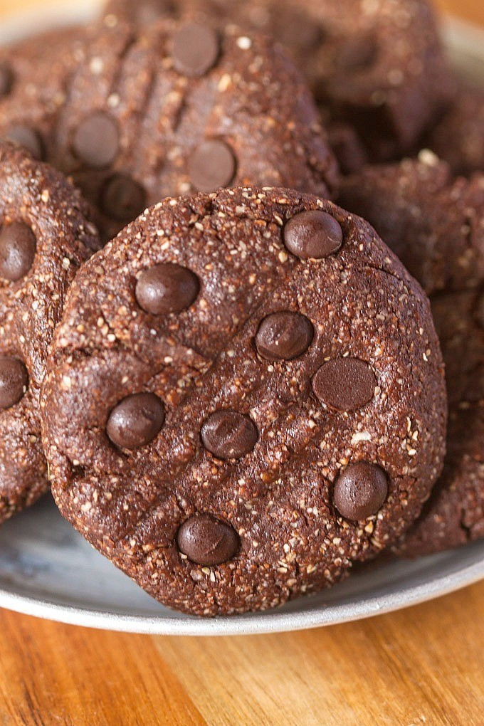 Healthy Chocolate No Bake Cookies
 Healthy No Bake Triple Chocolate Protein Cookies