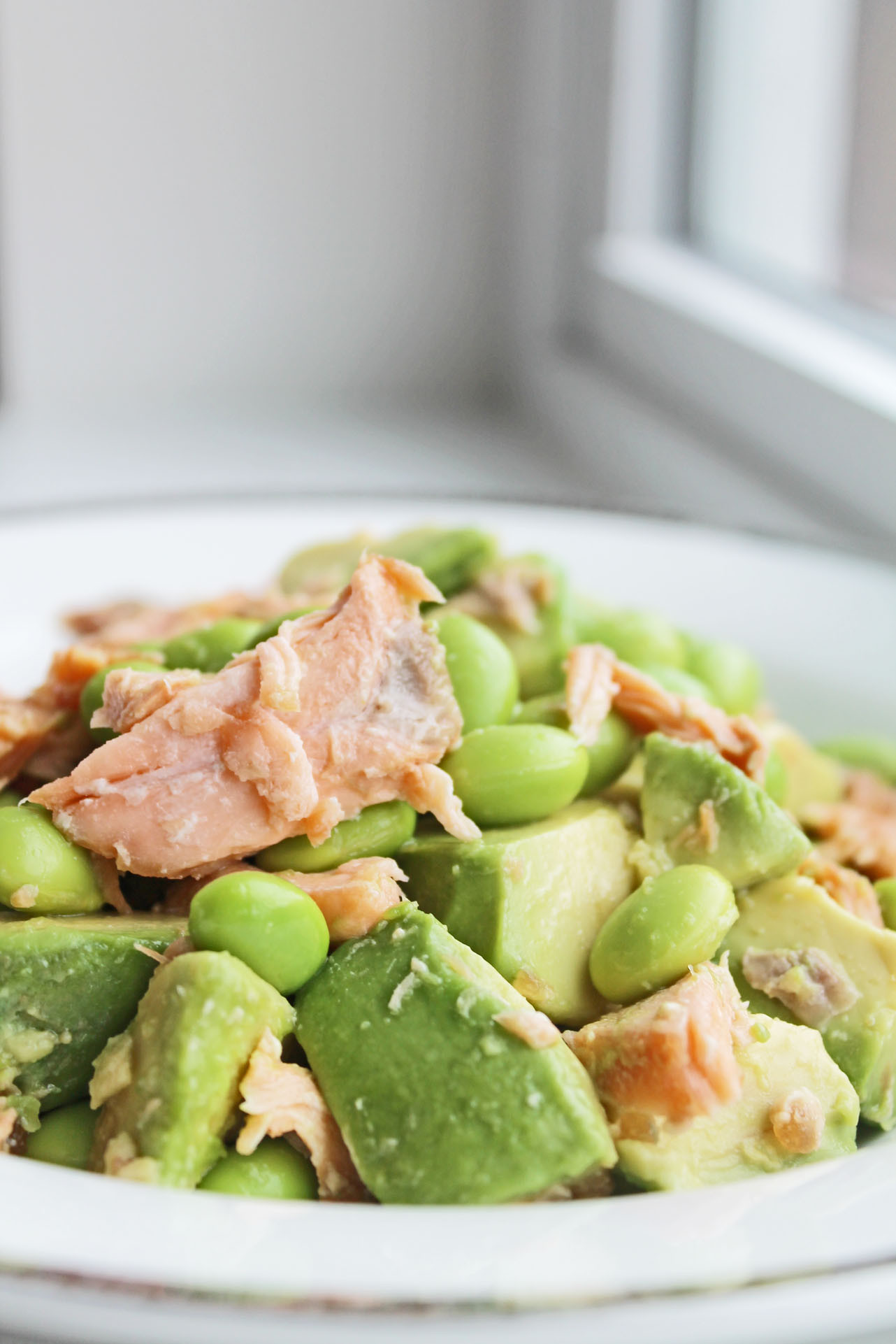 Healthy Clean Dinners
 Healthy Dinner Option Salmon Avocado Bowl