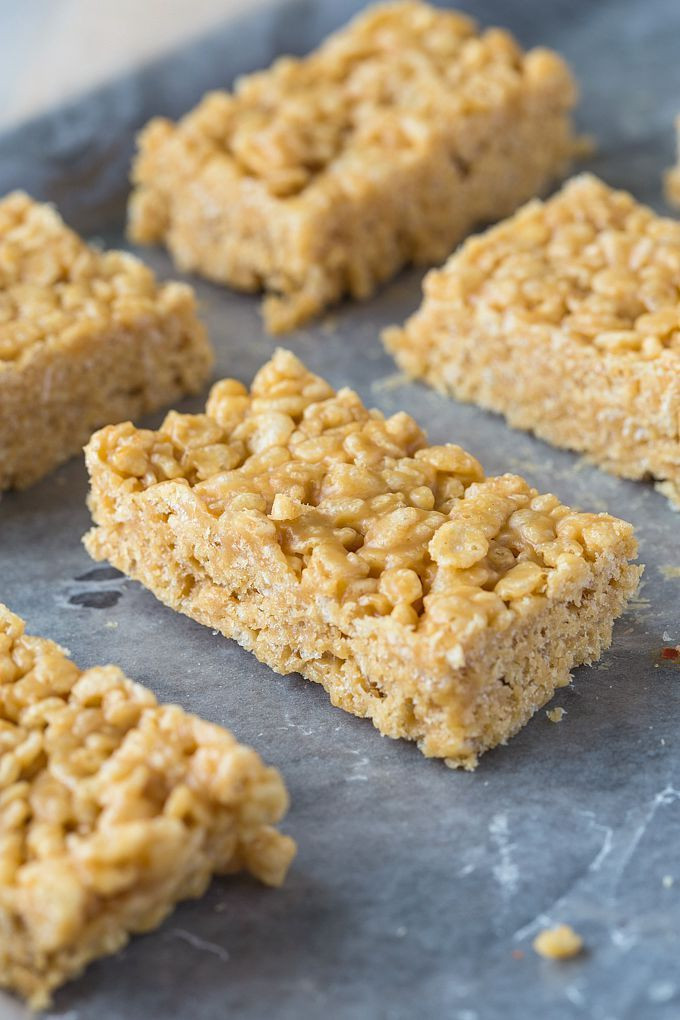 Healthy Crispy Snacks
 Healthy 3 Ingre nt Rice Crispy Treats