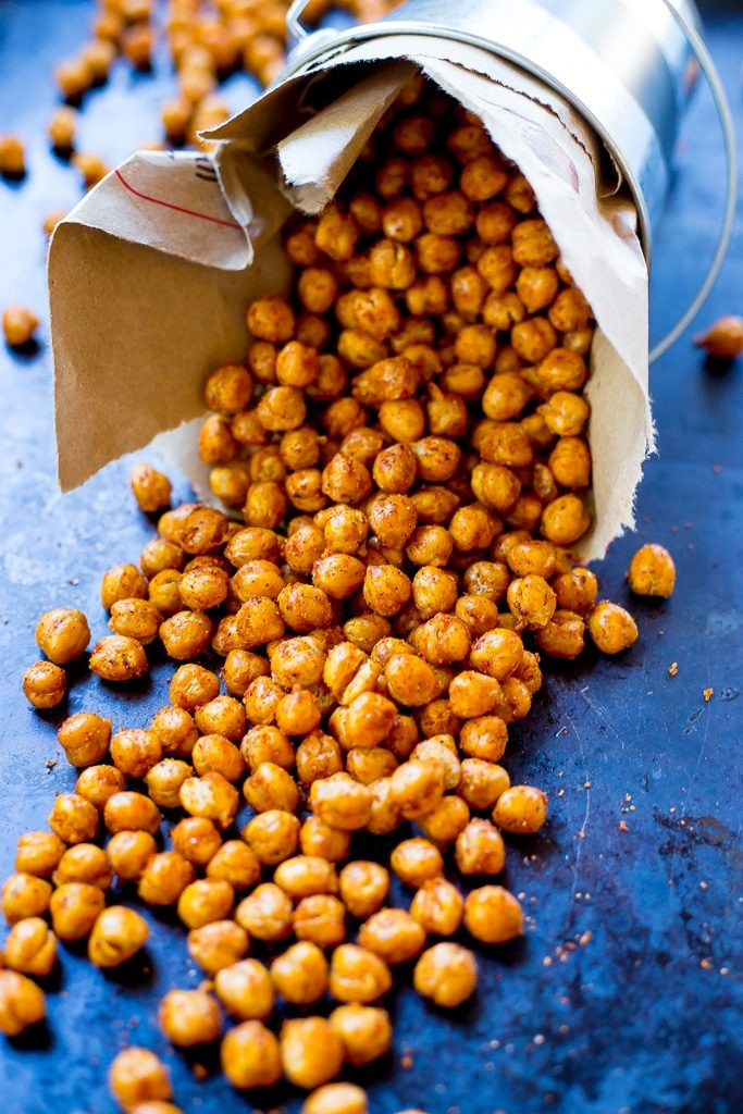 Healthy Crispy Snacks
 Crispy BBQ Roasted Chickpeas