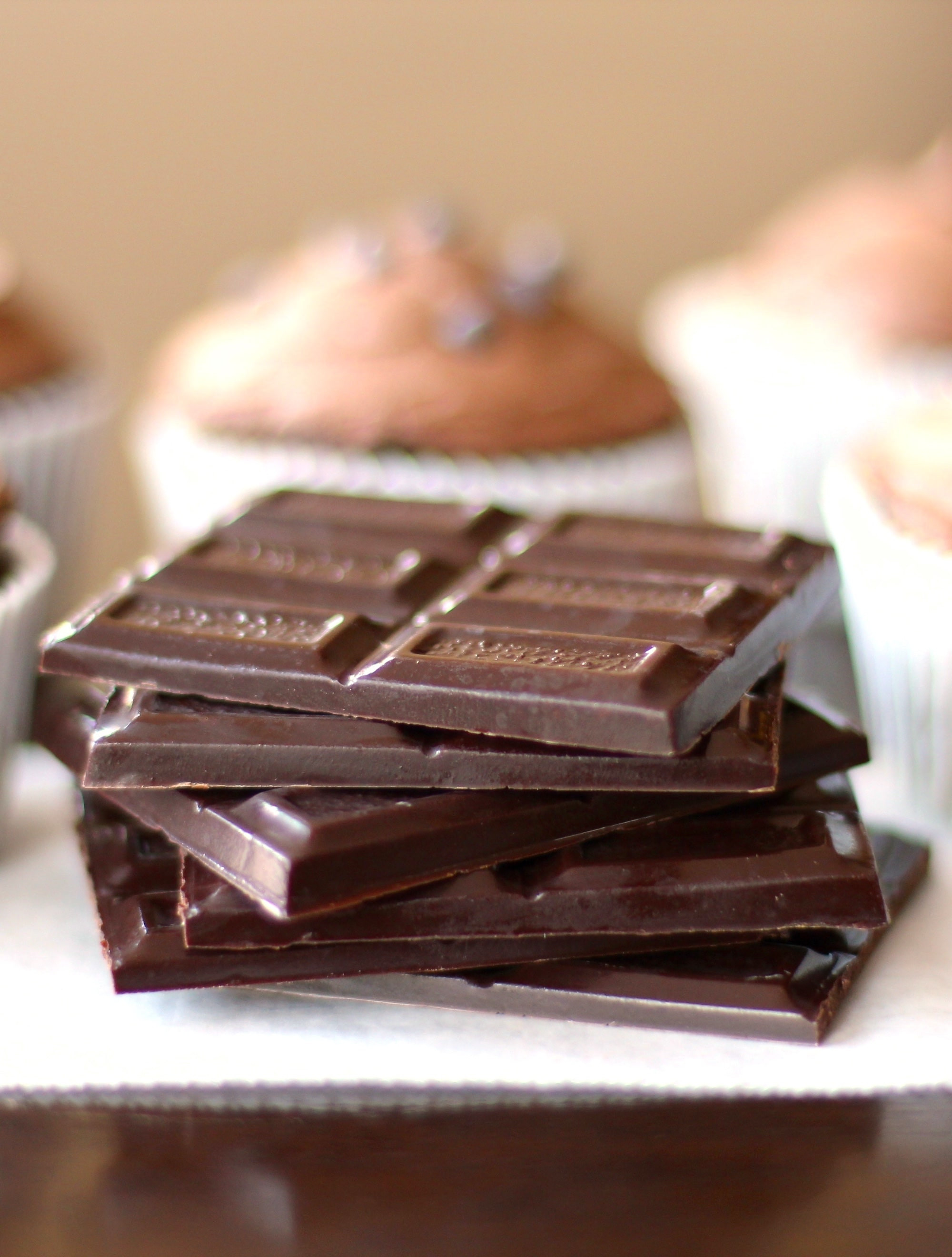 Healthy Dark Chocolate Desserts
 13 Healthy Halloween Recipes and DIY Candy Bars Gluten