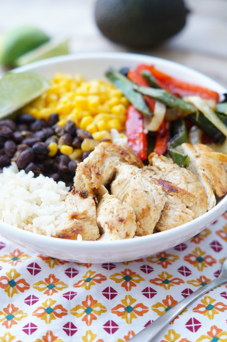 Healthy Delicious Dinner
 Chicken Fajita Rice Bowls