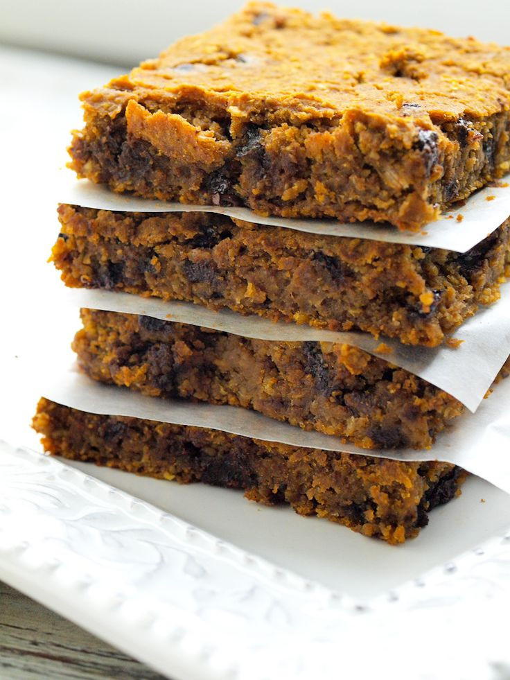 Healthy Dessert Bars
 These Pumpkin Chocolate Chip Cookie Bars are gluten free