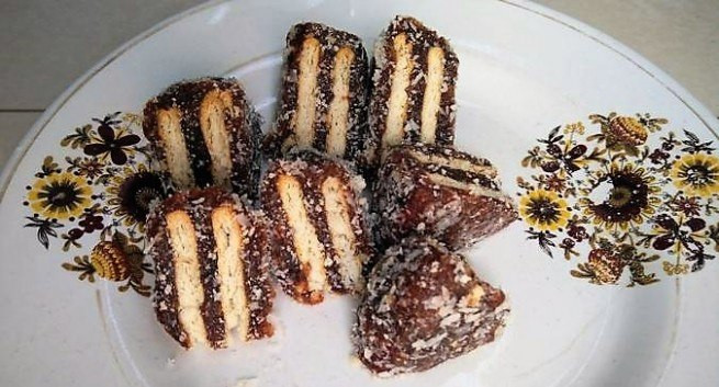 Healthy Desserts With Dates
 Healthy dessert recipe – Date and crackers cubes Read