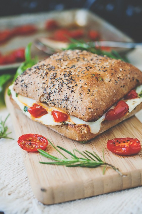 Healthy Egg Breakfast Sandwich
 Breakfast Sandwich Recipes That Are Actually Healthy