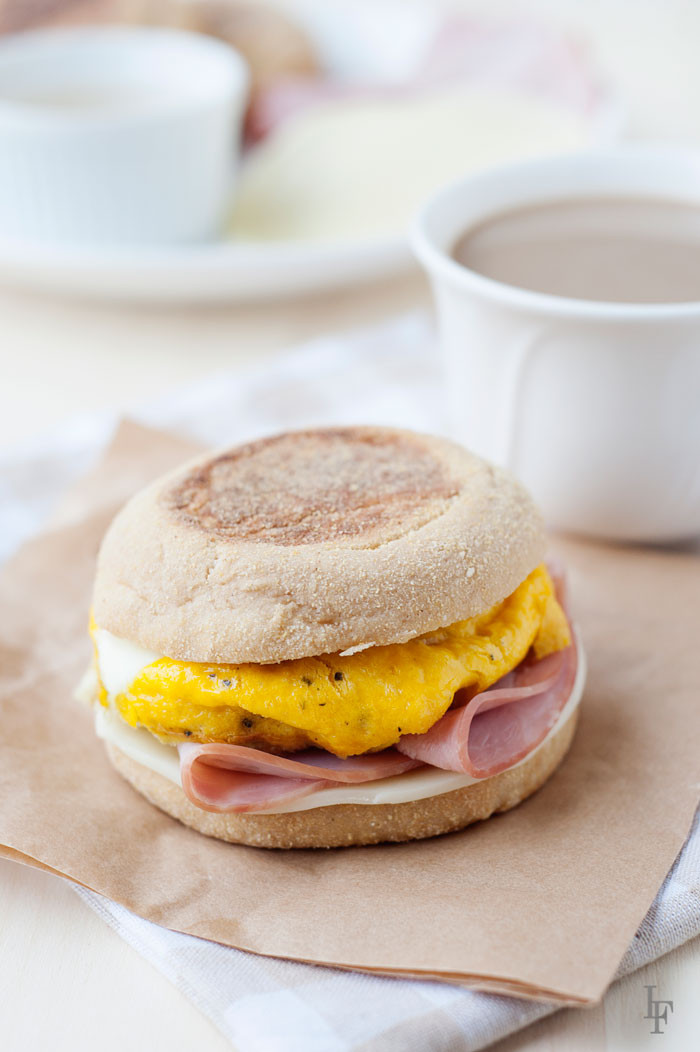 Healthy English Muffin Breakfast Sandwich
 Homemade English Muffin Breakfast Sandwiches