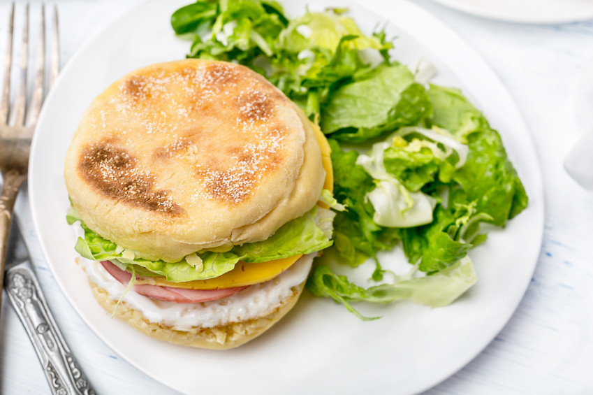 Healthy English Muffin Breakfast Sandwich
 6 Tasty Sandwiches You Can Eat and Still Lose Weight