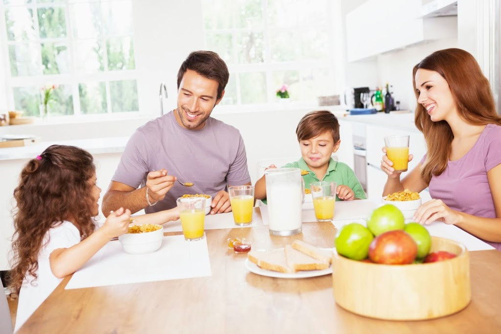 Healthy Family Breakfast
 L odore della famiglia che vorrei Mo te Lo Spiego a Papà