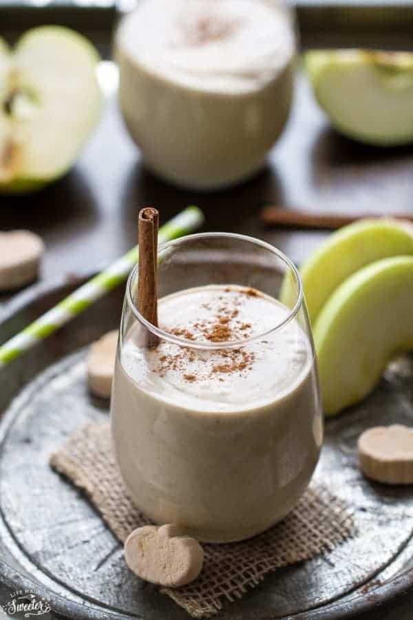 Healthy Filling Smoothies
 Pumpkin Spice Peanut Butter Chai Apple Smoothie Giveaway