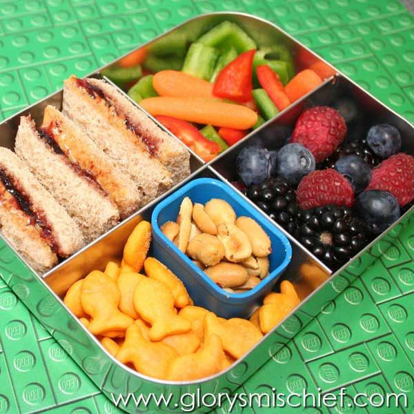 Healthy Foods For Kids School Lunches
 Healthy Kids School Lunch So simple and healthy great