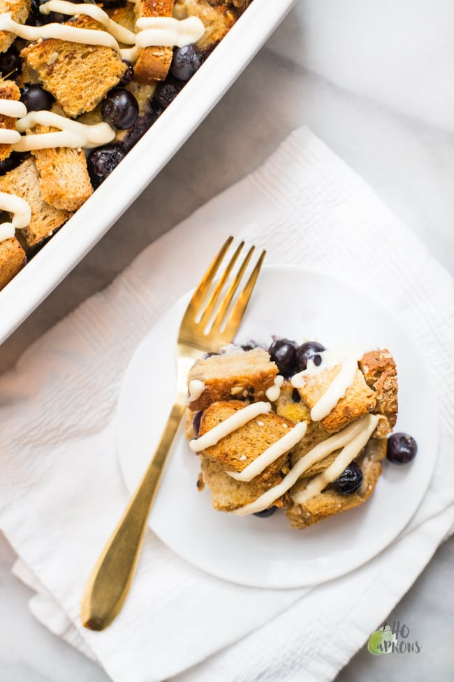 Healthy French Toast Casserole
 Healthy Overnight French Toast Casserole with Blueberries