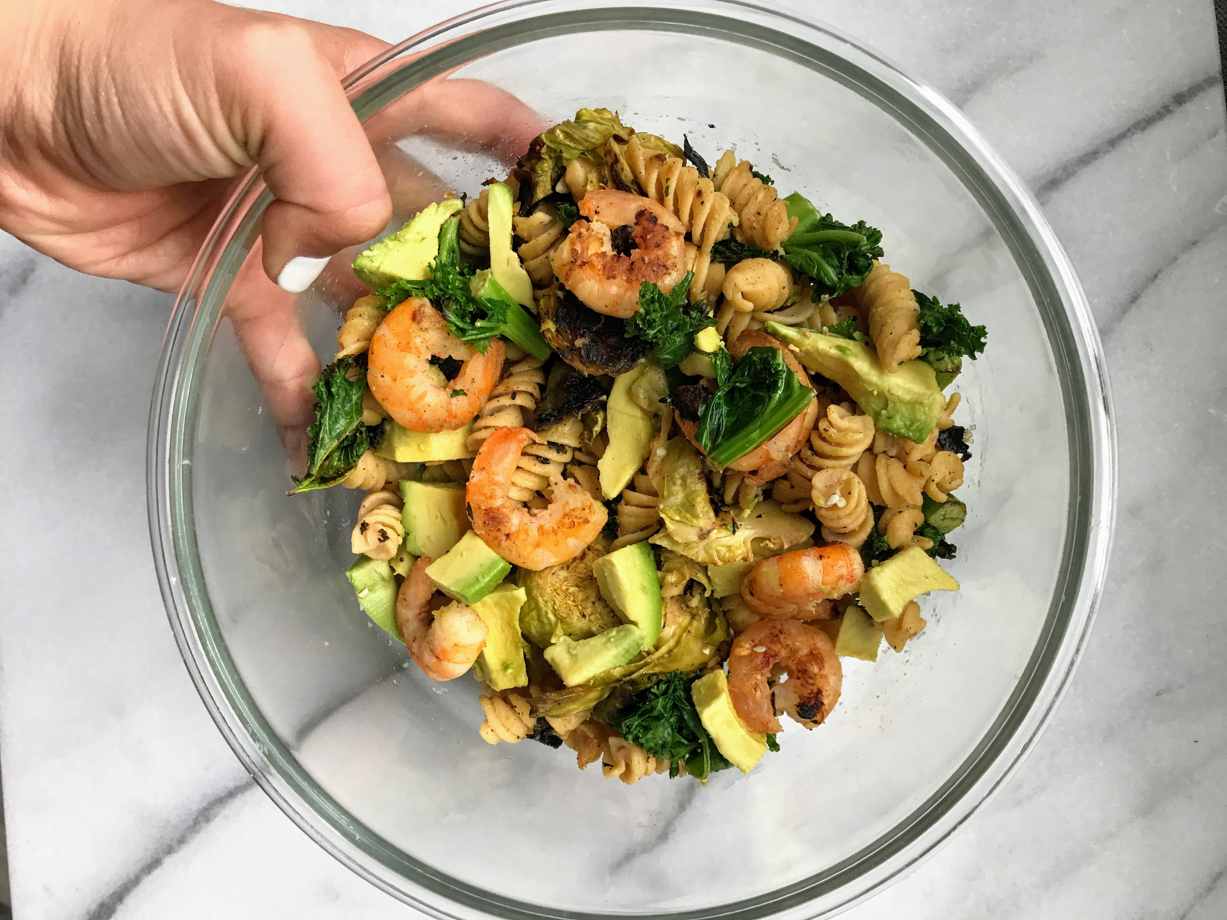 Healthy Garlic Shrimp Pasta
 Healthy Garlic Shrimp and Veggie Pasta