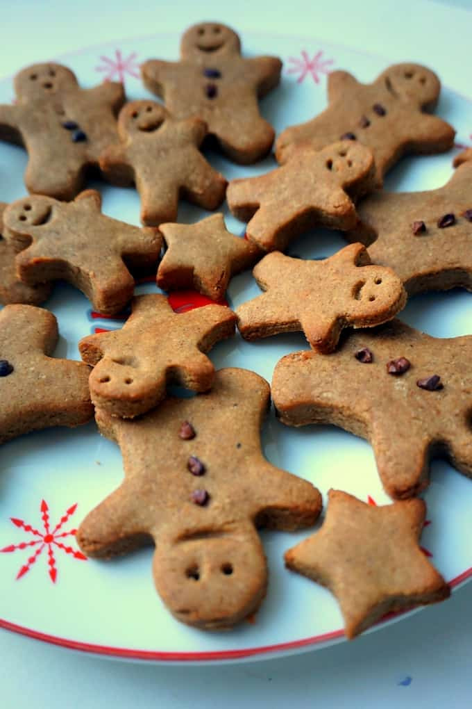 Healthy Gingerbread Cookies
 Vegan & Gluten Free Healthy Gingerbread Men Cookies