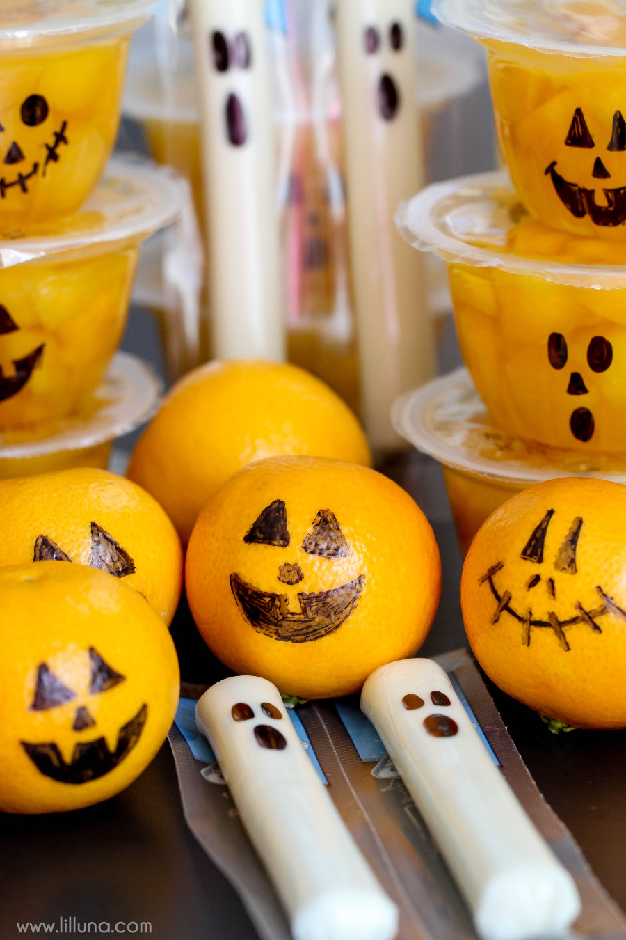 Healthy Halloween Snacks
 Healthy Halloween Snacks Perfect for Parties