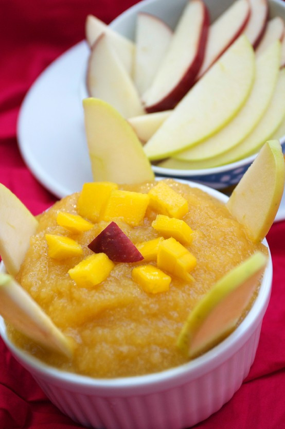 Healthy Homemade Applesauce
 Healthy and Delicious Mango Applesauce recipe for fall