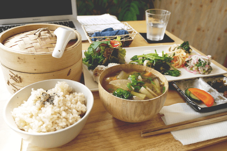 Healthy Japanese Snacks
 5 Healthy Reasons To Eat Japanese Food