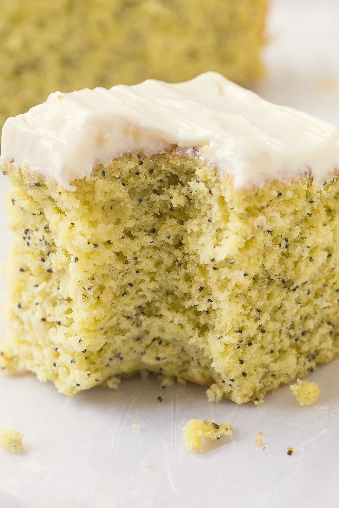 Healthy Lemon Cake
 Healthy Flourless Lemon Poppy Seed Breakfast Cake