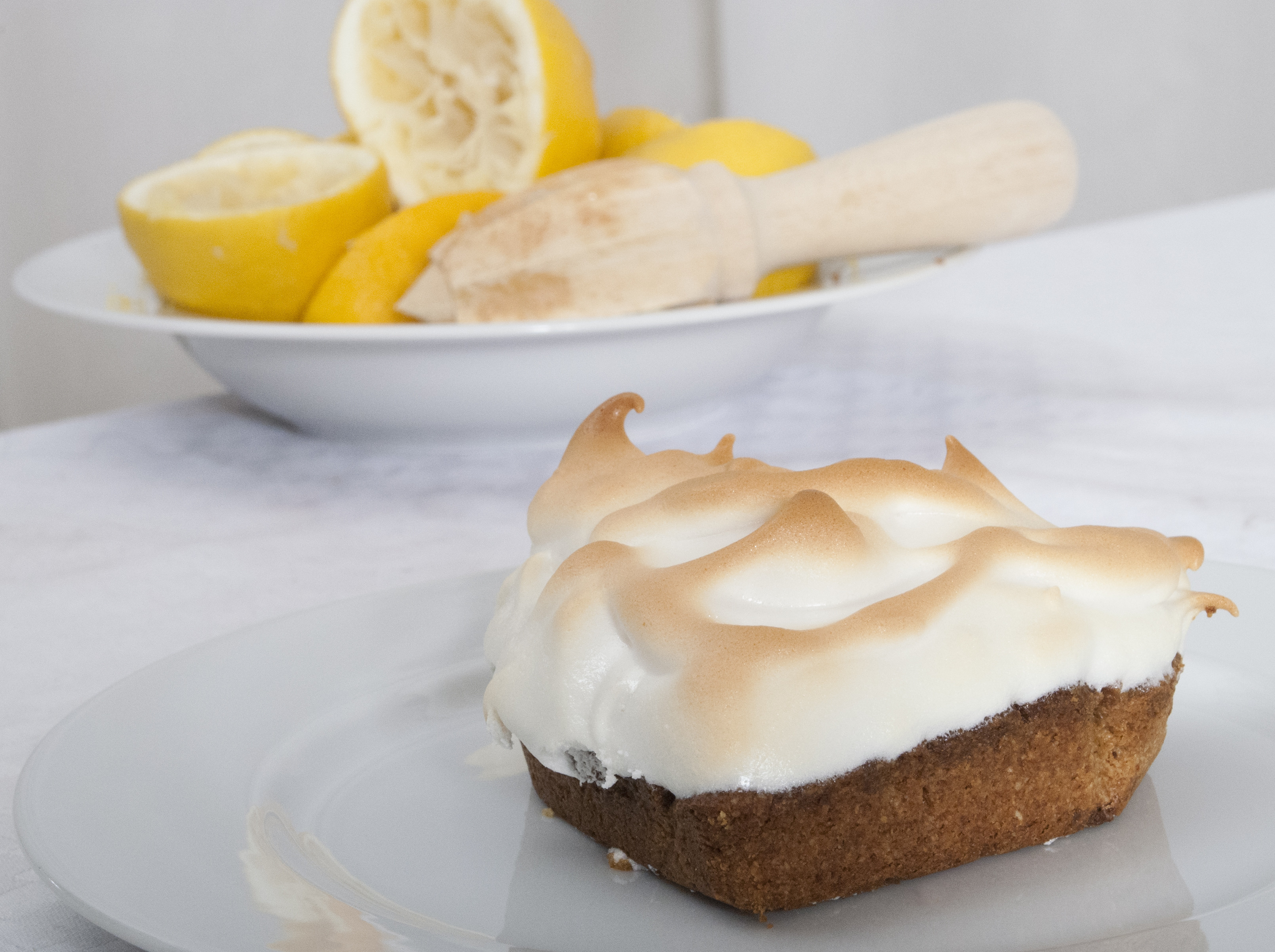 Healthy Lemon Meringue Pie
 Healthy lemon meringue pie