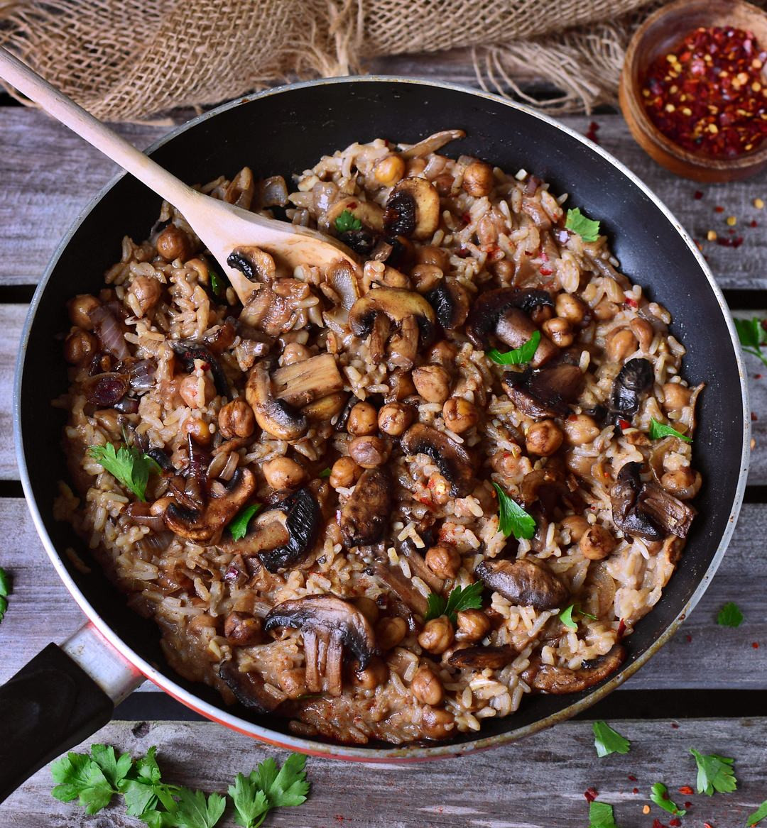 Healthy Mushroom Risotto
 Vegan mushroom risotto