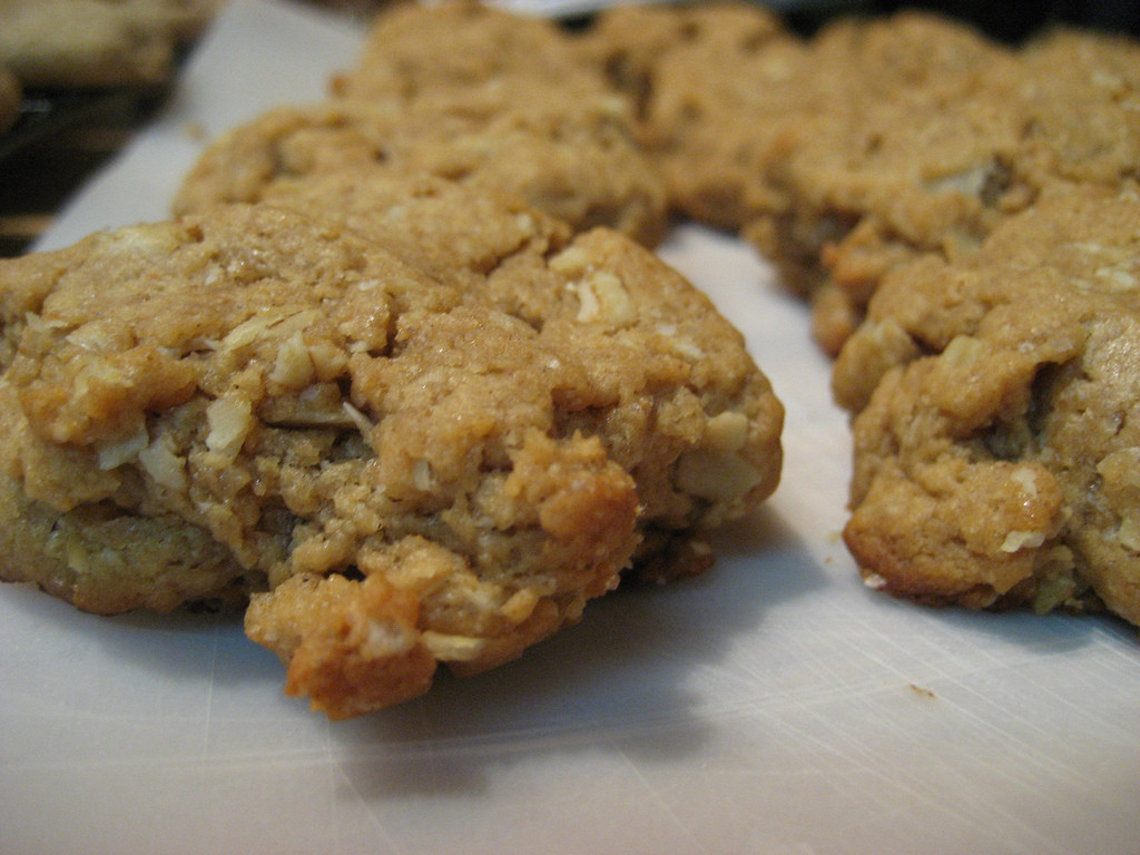 Healthy No Bake Cookies With Banana
 Healthier than normal no bake peanut butter banana