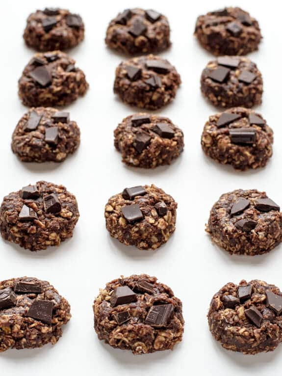 Healthy No Bake Cookies Without Sugar
 Healthy No Bake Cookies with Chocolate and Peanut Butter
