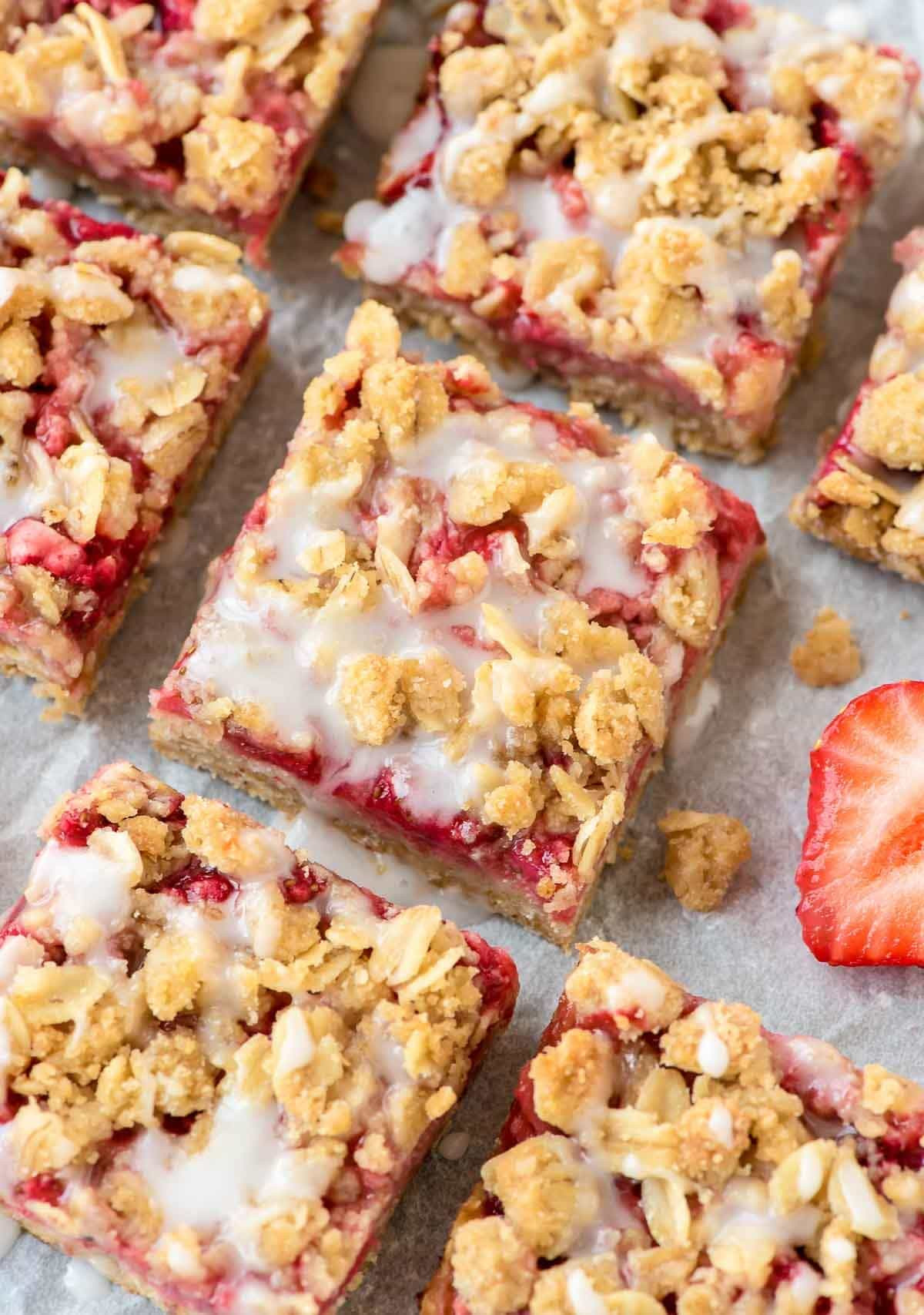 Healthy Oat Snacks
 Healthy Strawberry Oatmeal Bars