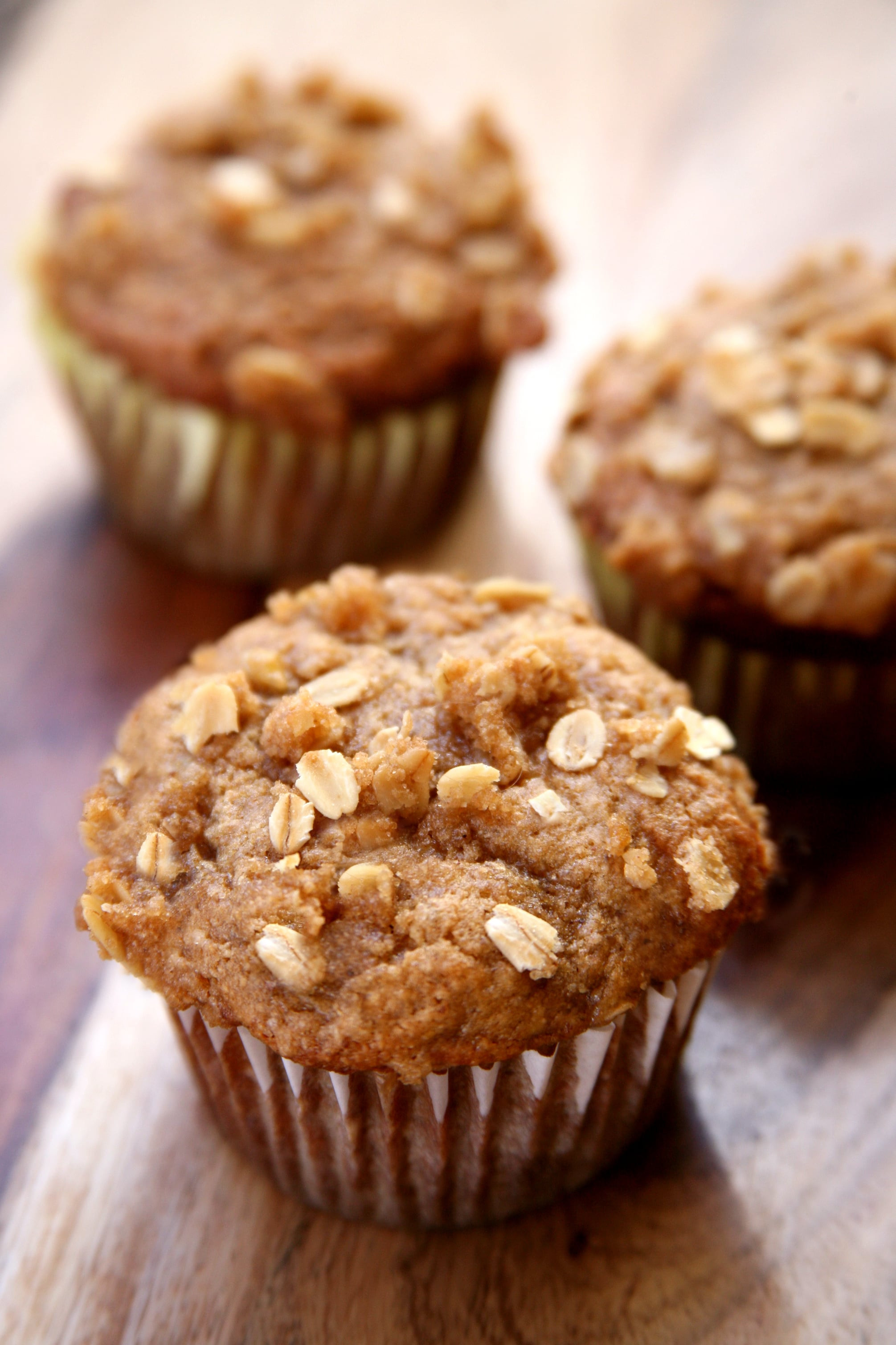 Healthy Oatmeal Breakfast Muffins
 Healthy Banana Avocado Oatmeal Crumb Muffins