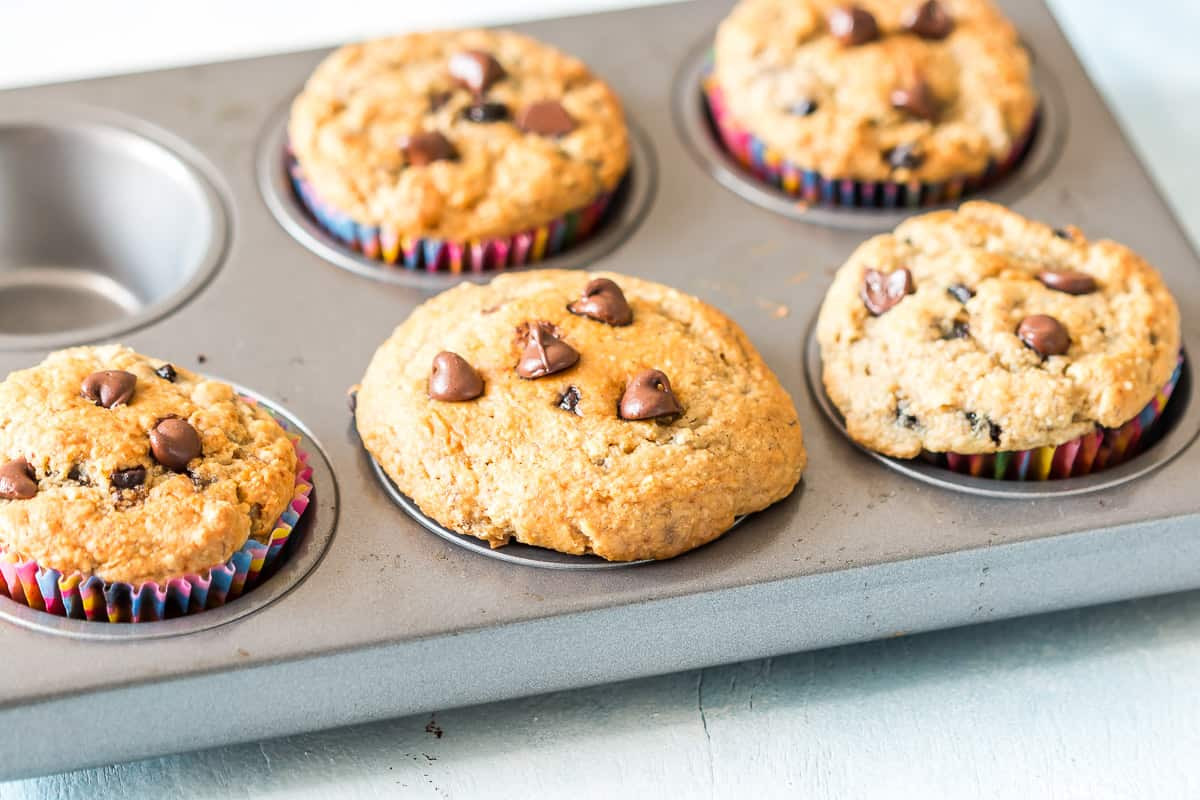 Healthy Oatmeal Chocolate Chip Muffins
 Healthy Oatmeal Banana Chocolate Chip Muffins